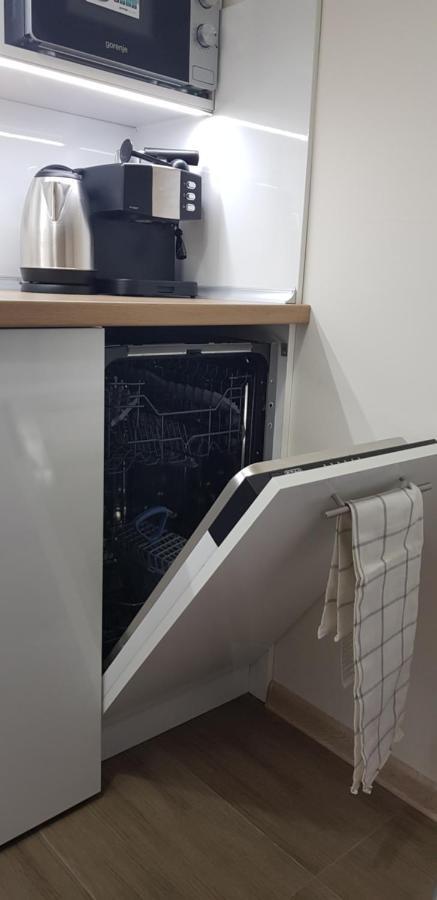 Landmark Apartment София Екстериор снимка